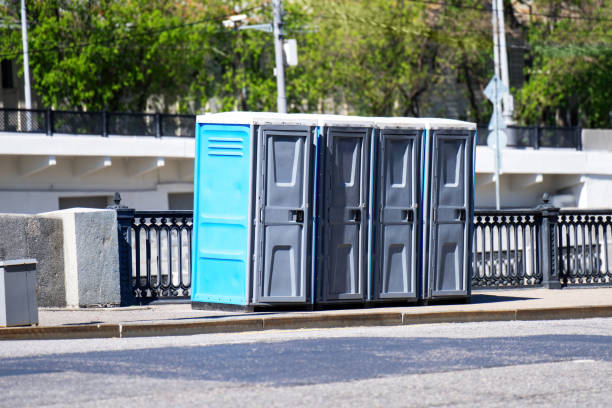 Portable Toilet Options We Offer in Lathrup Village, MI
